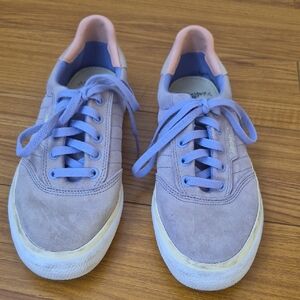 Stylish Men's Sneakers in Lavender and Pink
